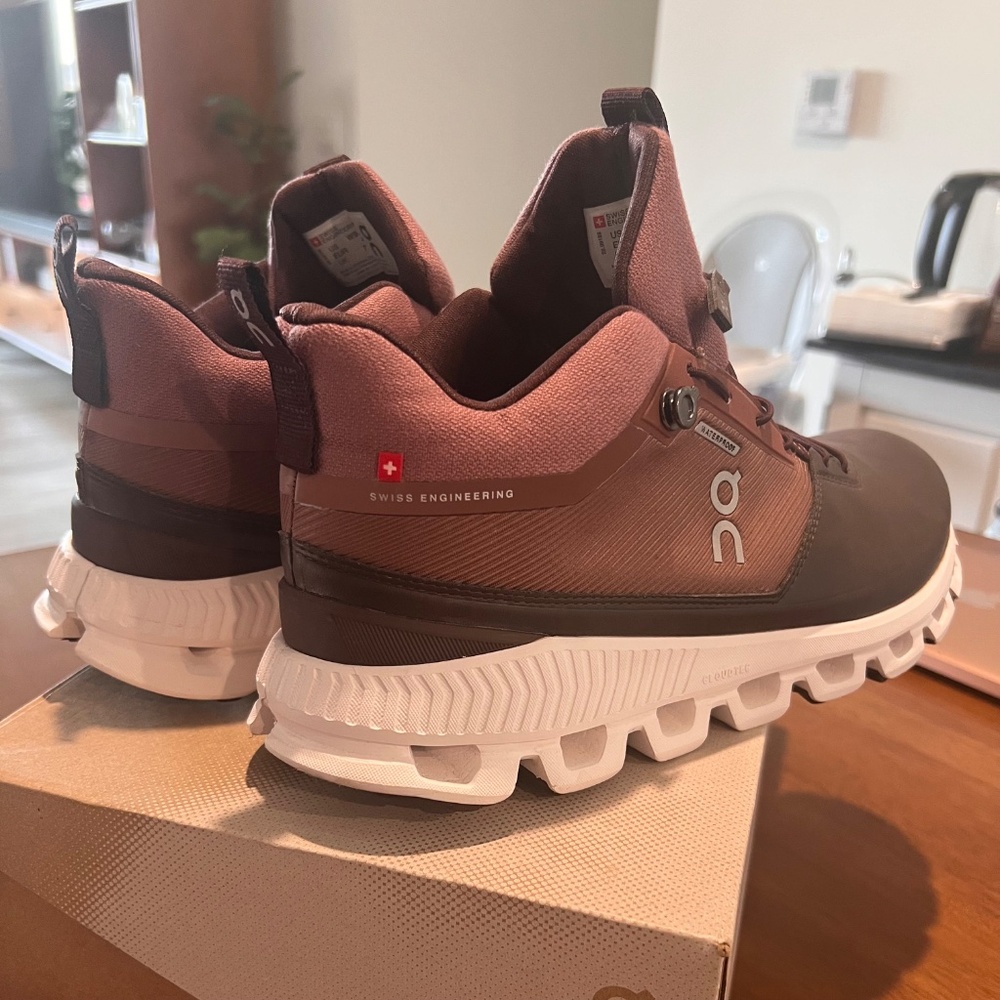 ON Womens Cloud Hi Waterproof 1 Sneake Size 9.5 - Picture 6 of 17